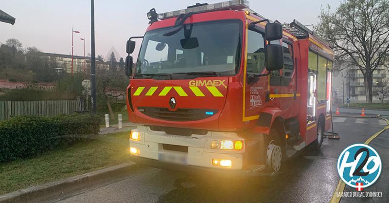 ANNECY | Mystérieux feu de voitures à Cran-Gevrier.