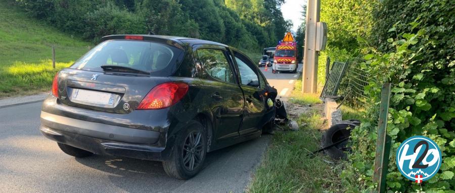 DOUSSARD | Violent choc sur la RD 1508 à Brédannaz
