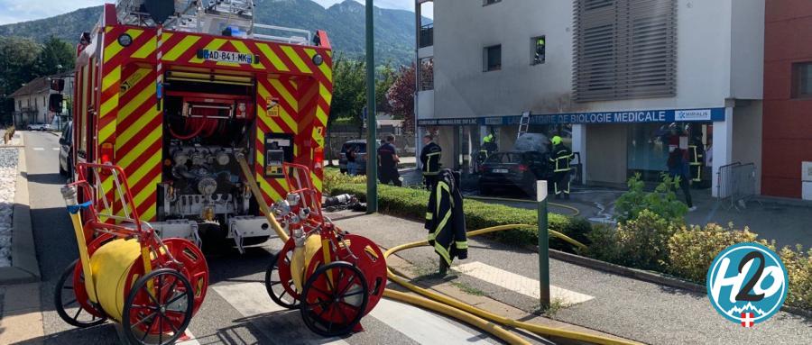 SAINT-JORIOZ | Feu de voiture : des dégâts mais pas de blessé