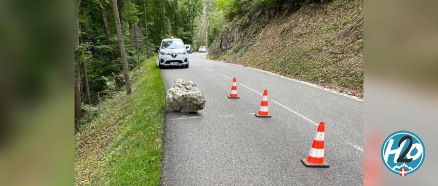 TALLOIRES-MONTMIN | Le col de la Forclaz fermé après une nouvelle chute de rocher