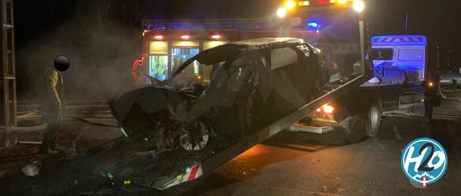 DOUSSARD | Impressionnante et mystérieuse sortie de route au cœur de la nuit