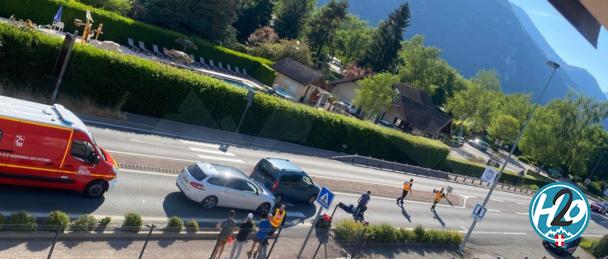 DOUSSARD | Percutée sur un passage piéton par une collision en chaîne